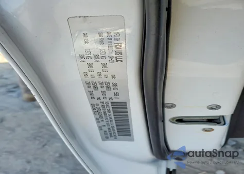 2020 Jeep Cherokee Latitude Plus z USA, uszkodzony, nr VIN 1C4PJMLB3LD540830